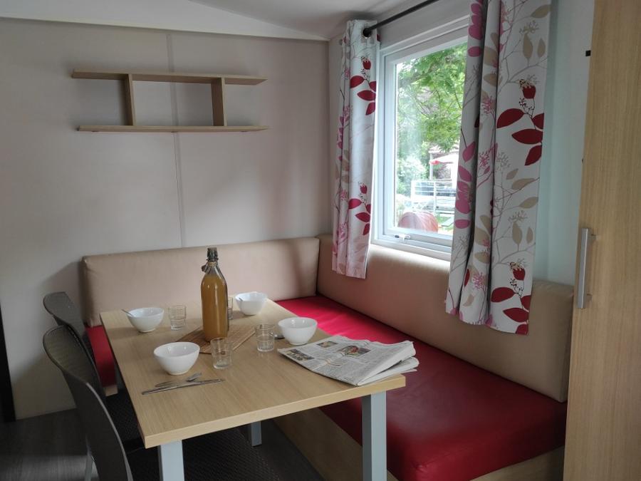 Mobilhome 4 personnes - LOCATION MOBILHOME TI 26m² avec terrasse semi-couverte (2 chambres) 4 pers. CONFORT 4 pers 8