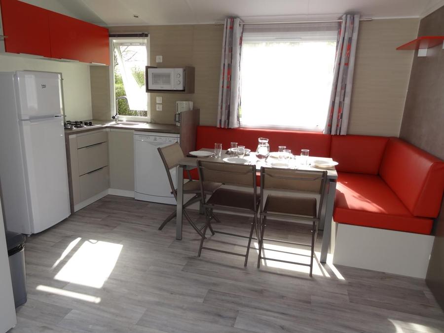 Mobilhome 4 personnes - LOCATION MOBILHOME TI 26m² avec terrasse semi-couverte (2 chambres) 4 pers. CONFORT 4 pers 1