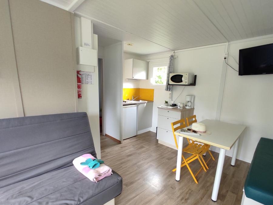 Chalet 6 personnes - LOCATION CHALET 28m² TV (2 chambres) CONFORT 4/6 pers 12