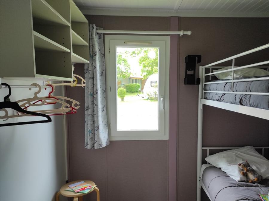 Chalet 6 personnes - LOCATION CHALET 28m² TV (2 chambres) CONFORT 4/6 pers 17