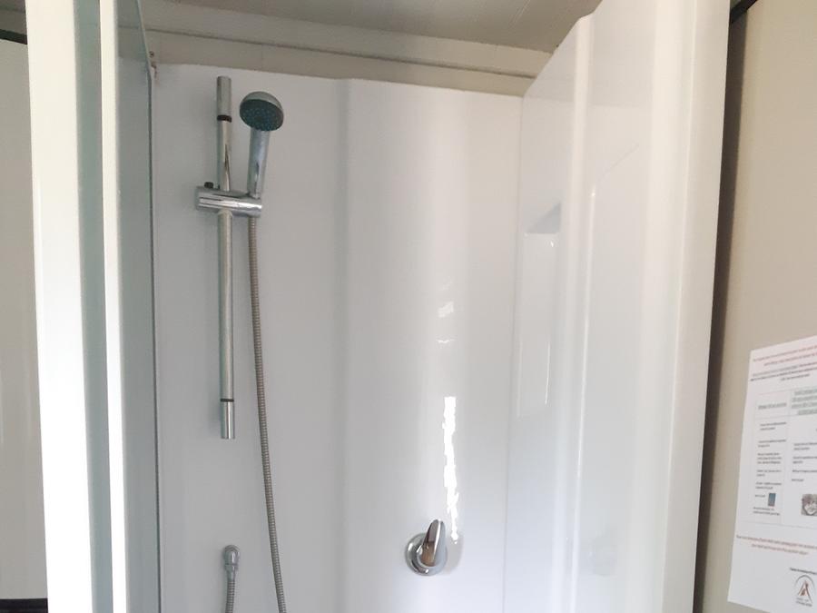 Chalet 6 personnes - LOCATION CHALET 28m² TV (2 chambres) CONFORT 4/6 pers 10