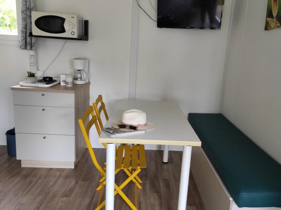 Chalet 6 personnes - LOCATION CHALET 28m² TV (2 chambres) CONFORT 4/6 pers 13