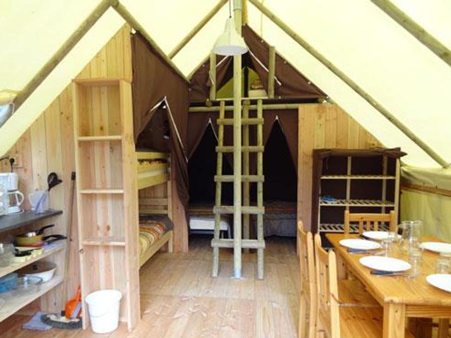 Tente 7 personnes - LOCATION TENTE LODGE 24m² (3 chambres + mezzanine) 7 pers 3