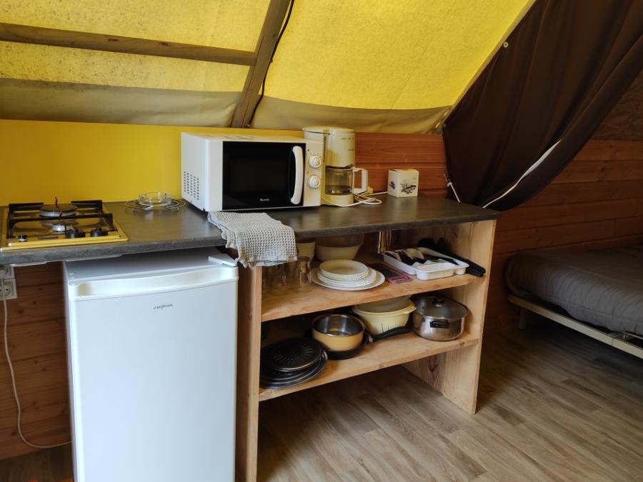 Tente 5 personnes - LOCATION TENTE LODGE 20m² (2 chambres) 4/5 pers 6