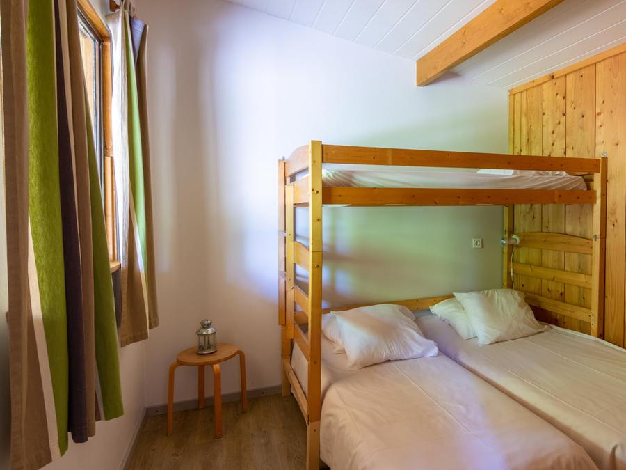 Chalet 4 personnes - NOISETIER - personnes supplémentaires possible en supplément, contacter le camping 3