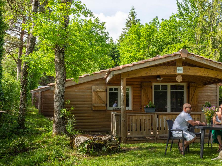 Chalet 4 personnes - Chalet Sapin - 2 chambres - personnes supplémentaires possible en supplément, contacter le camping 14