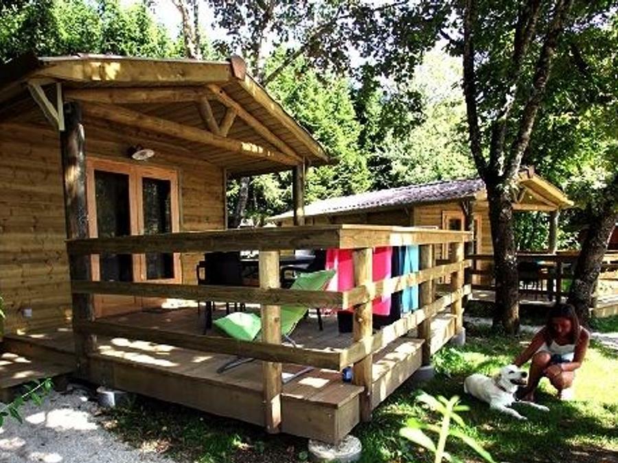 Chalet 4 personnes - Chalet Epicéa - 2 chambres - personnes supplémentaires possible en supplément, contacter le camping 1