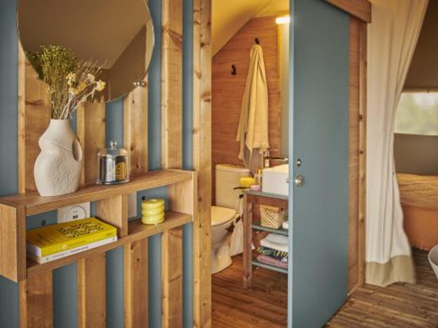 Lodge 5 personnes - Bungalow toilé 'Tente Lodge' 26m² 0