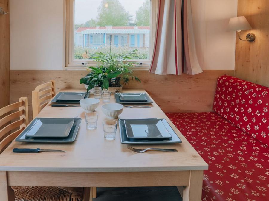 Hébergement 4 personnes - ROULOTTE - 2 CHAMBRES - 2/4 PERSONNES 12