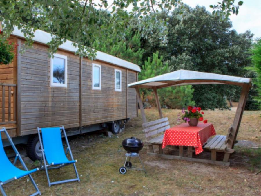 Hébergement 4 personnes - ROULOTTE - 2 CHAMBRES - 2/4 PERSONNES 4