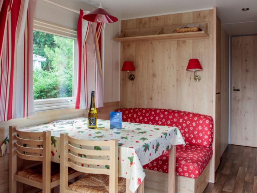Hébergement 4 personnes - ROULOTTE - 2 CHAMBRES - 2/4 PERSONNES 0