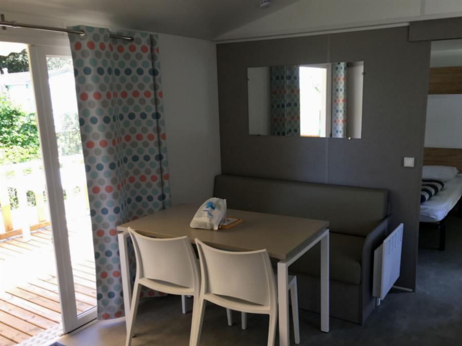 Mobilhome 4 personnes - PMR - 2 CH - 4PERS 2