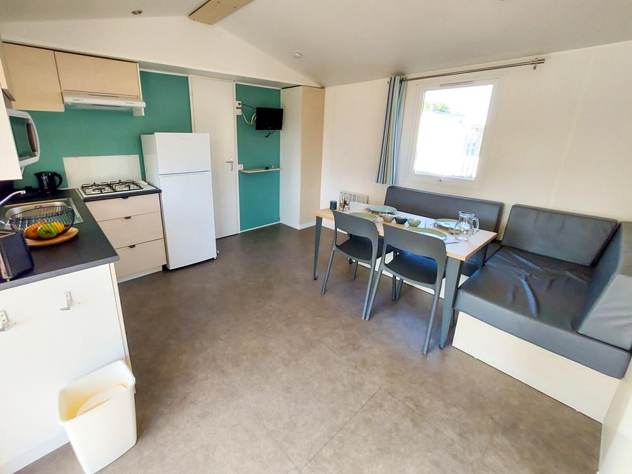 Mobilhome 4 personnes - Supérieur - 2 chambres + 2 salles de bain 6