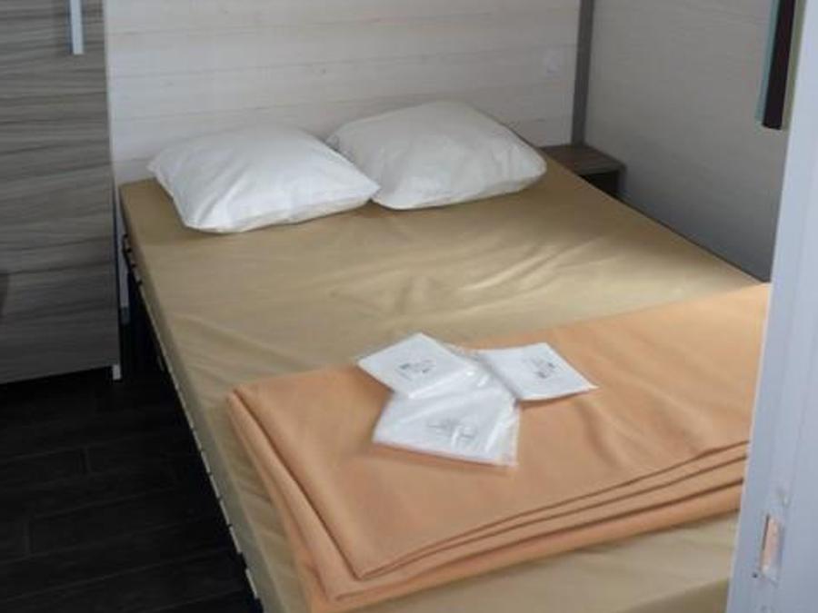 Chalet 6 personnes - Chalet 35m² (3 chambres) avec terrasse couverte 6 pers 3