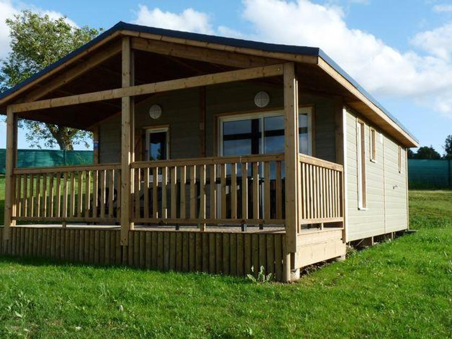 Chalet 6 personnes - Chalet 35m² (3 chambres) avec terrasse couverte 6 pers 0