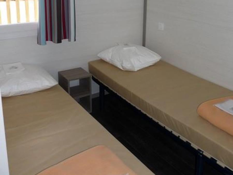Chalet 6 personnes - Chalet 35m² (3 chambres) avec terrasse couverte 6 pers 6
