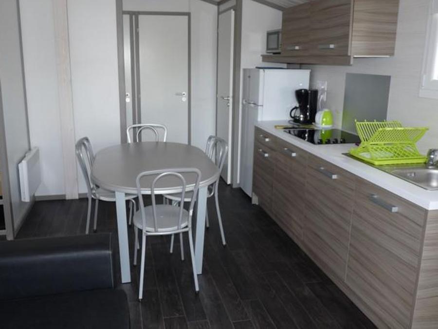 Chalet 6 personnes - Chalet 35m² (3 chambres) avec terrasse couverte 6 pers 2