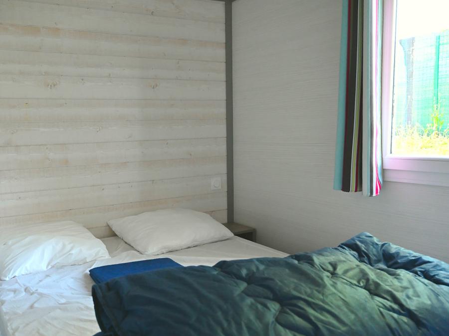 Chalet 6 personnes - Chalet 35m² (3 chambres) avec terrasse couverte 6 pers 12