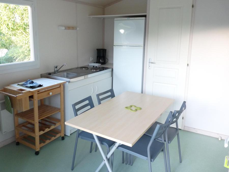 Chalet 4 personnes - Chalet 24m² (2 chambres) avec terrasse couverte 4 pers 2