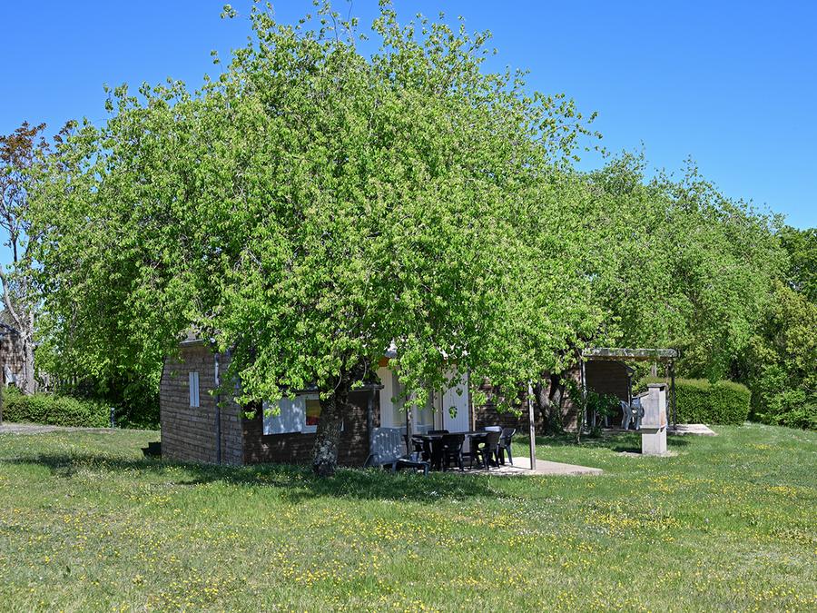 Chalet 7 personnes - Chalet 35m² (2 chambres) terrasse couverte - Le Parc des Coteaux 800m du camping 5/7 pers 8