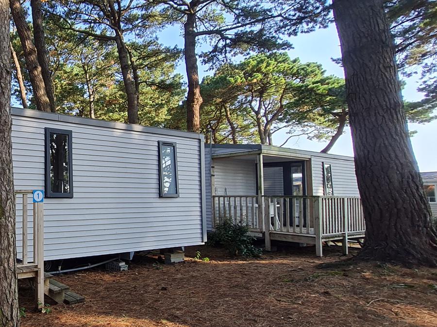 Mobilhome 4 personnes - Classique - 25m² - 2 chambres - terrasse semi-couverte coté 0