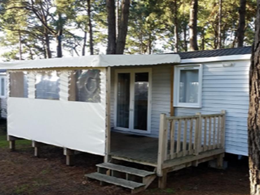 Mobilhome 6 personnes - - de 33m² à 40m² - 3 chambres - terrasse couverte/semi-couverte 1
