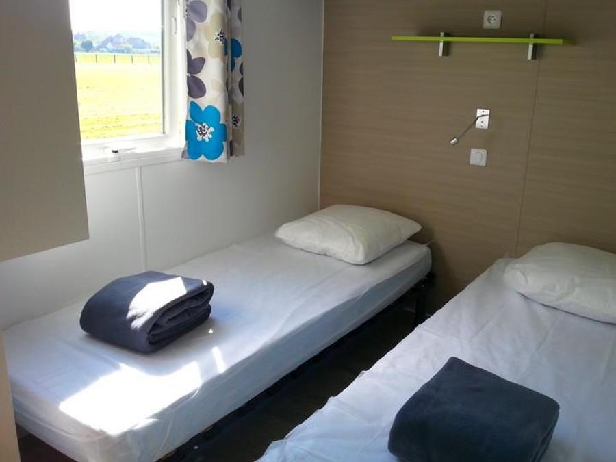 Mobilhome 4 personnes - Standard 27m² (2 chambres) + terrasse intégrée 4