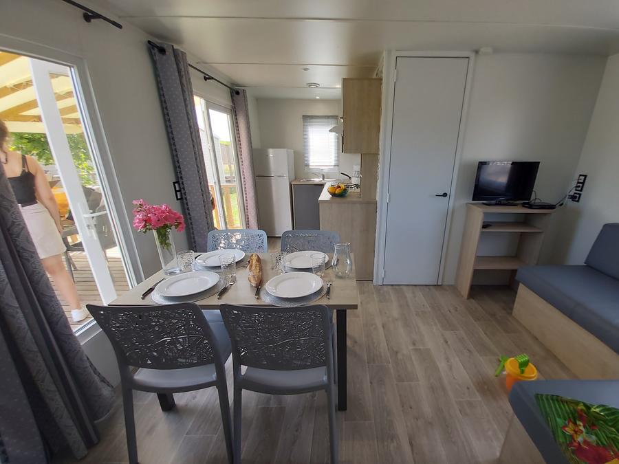Mobilhome 4 personnes - Confort 30m² (2 chambres) - terrasse semi couverte 9
