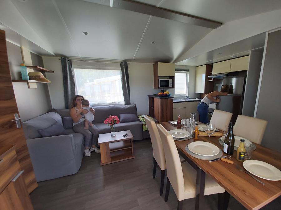 Mobilhome 6 personnes - Premium 39m² (3 chambres) - 2 salles de bain - terrasse couverte 9