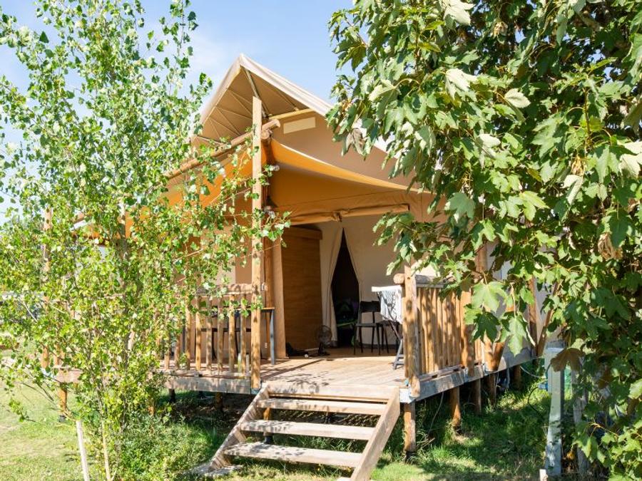 Tente en toile et en bois 4 personnes - Lodge Toilé Confort 25m² (2 chambres) - avec sanitaires - terrasse couverte 9