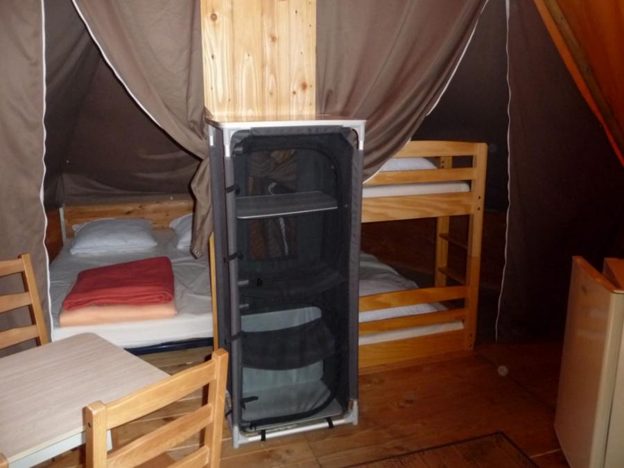 Insolite 4 personnes - (sans sanitaires) 8