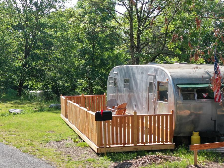 Insolite 2 personnes - AUTHENTIQUE CARAVANE AMERICAINE des années 50 7