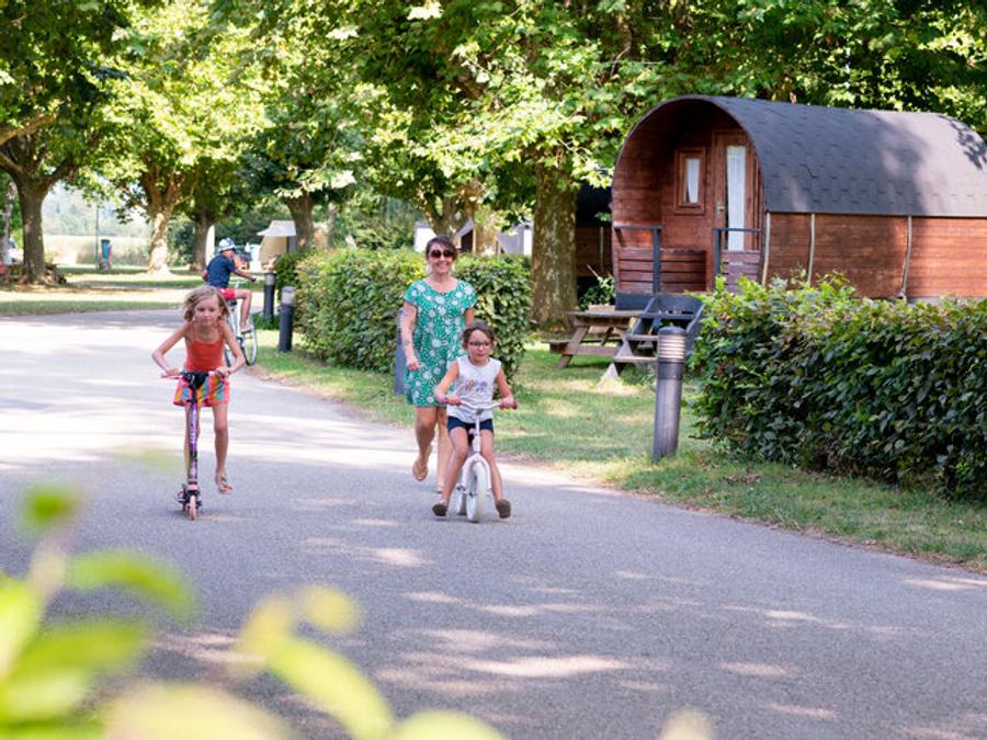 Unique 4 personnes - Roulottes du Val de Saône ( 2 adultes + 2 enfants) 4