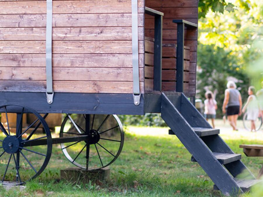 Unique 4 personnes - Roulottes du Val de Saône ( 2 adultes + 2 enfants) 5