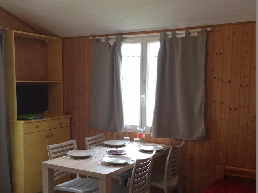 Chalet 5 personnes - CONFORT 29 m² (2 chambres) + terrasse 11m² + TV 1