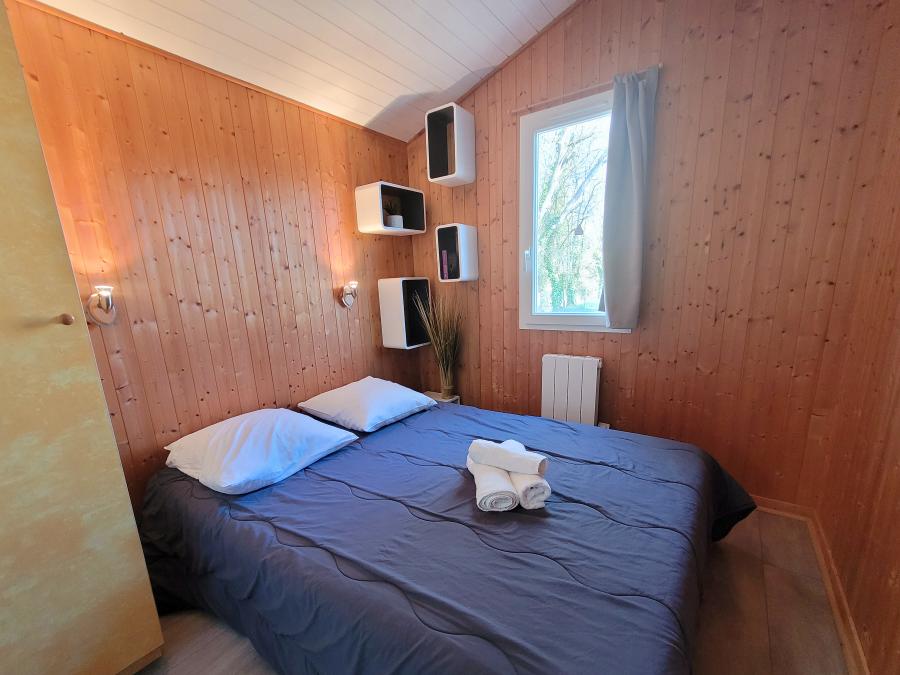 Chalet 5 personnes - CONFORT 29 m² (2 chambres) + terrasse 11m² + TV 3