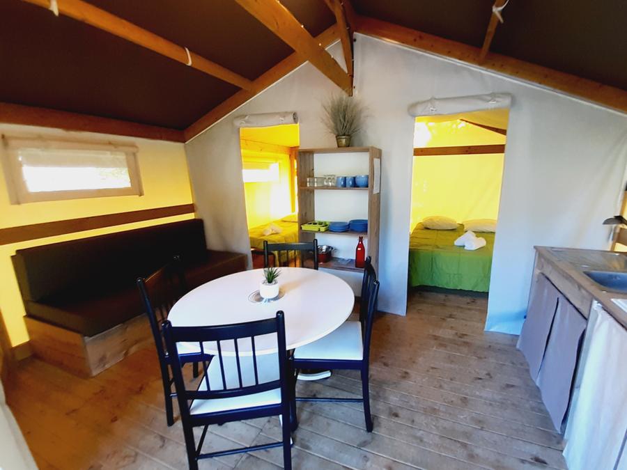 Tente en toile et en bois 4 personnes - Ecolodge Toile & Bois 30m² (2 chambres - 4 personnes) dont terrasse couverte 8m² - Sans sanitaires 1