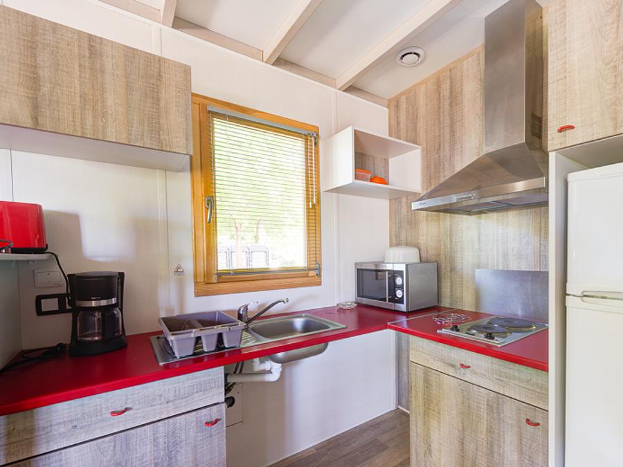 Chalet 4 personnes - CONFORT 50m² PMR (2 chambres) dont terrasse couverte + TV 2
