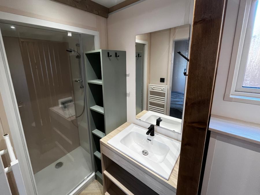 Chalet 7 personnes - Prestige 60 m² (3 chambres) dont terrasse couverte + Clim + TV + LV + Plancha 4