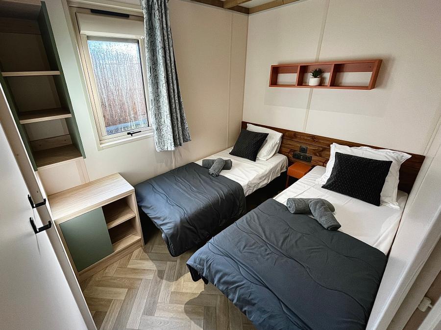 Chalet 7 personnes - Prestige 60 m² (3 chambres) dont terrasse couverte + Clim + TV + LV + Plancha 7