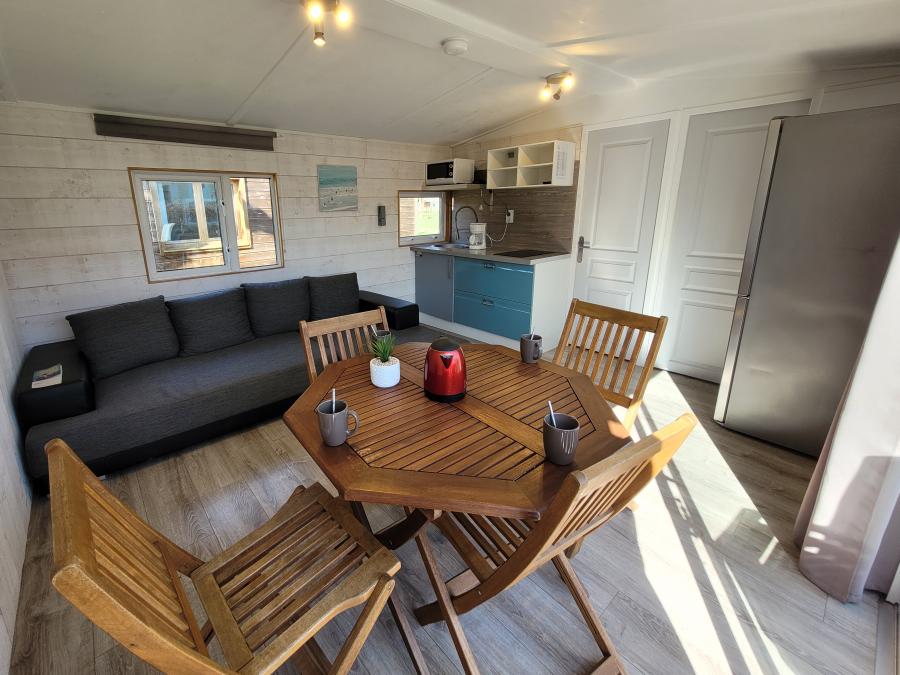 Mobilhome 4 personnes - CONFORT 33 m² (2 chambres) + Terrasse + TV 1