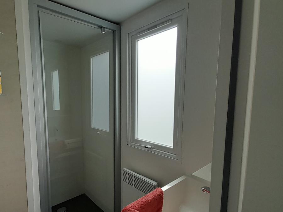 Mobilhome 4 personnes - Mobil-home Confort 26m² 2 chambres + TV 4 pers 10