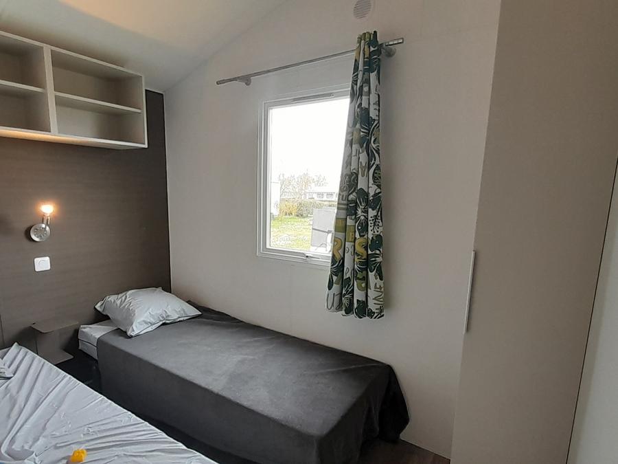 Mobilhome 6 personnes - Mobil-home Confort 31m² 2 chambres + TV 4/6 pers 12