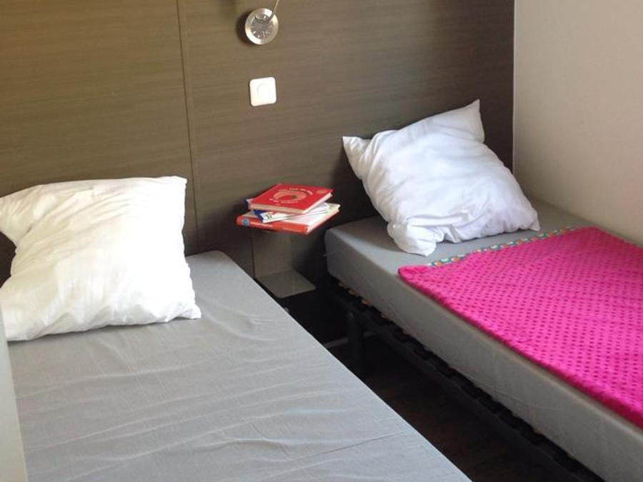 Mobilhome 6 personnes - Mobil-home Confort 31m² 2 chambres + TV 4/6 pers 6