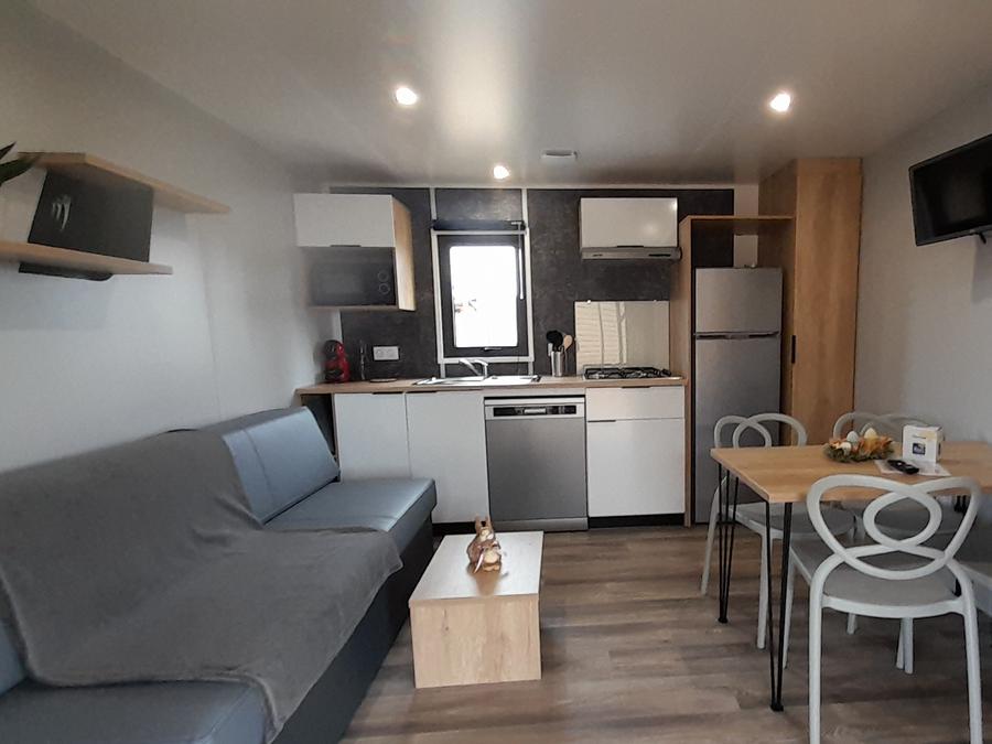 Mobilhome 4 personnes - Mobil-home Premium 2 chambres 32m² - 2 salles de bain + TV 4 pers 11