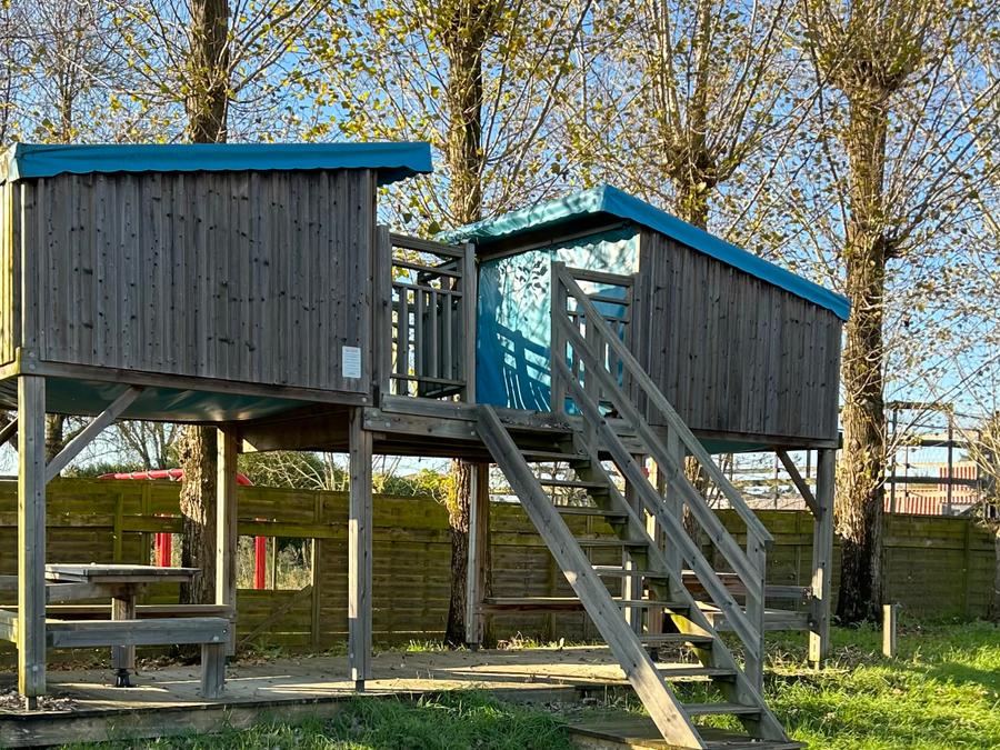 Hébergement 4 personnes - Cabane Pilotis 4 pers 1