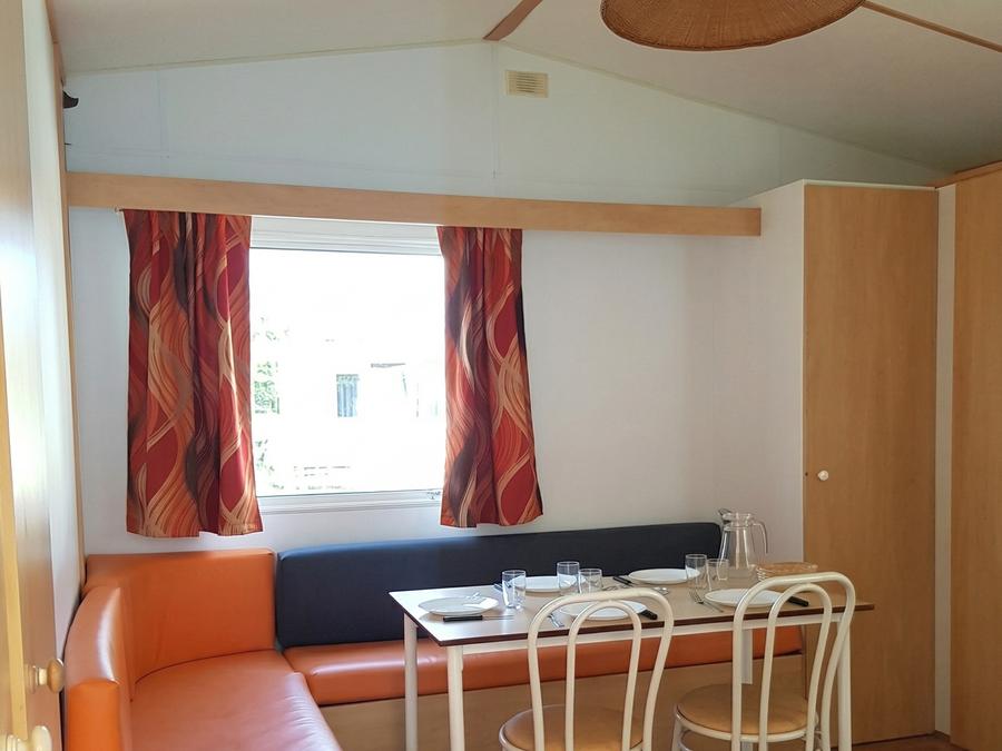 Mobilhome 4 personnes - TV 3