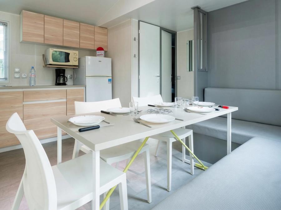 Mobilhome 6 personnes - TV 1