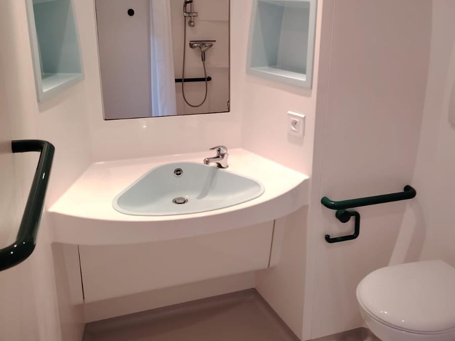 Mobilhome 3 personnes - Classique 2 chambres - adapté personne à mobilité réduite 8
