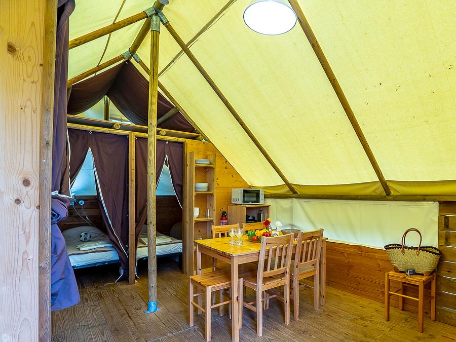Tente en toile et en bois 6 personnes - Trappeur 3 chambres 2
